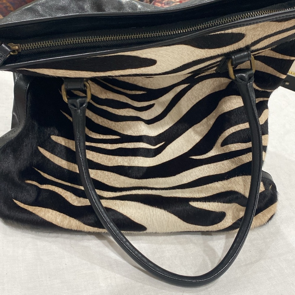 CAVALCANTI beautiful leather bag made in Italy zebra tiger pony hair 15”x13”x5”